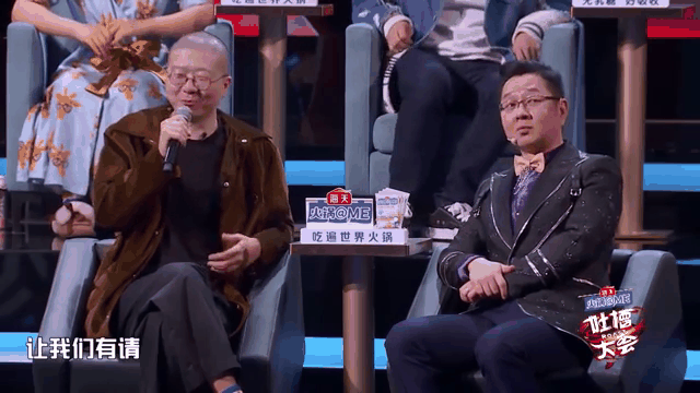 关于TheShy重返赛场,比赛规则变更首场状态出色,RNG观众沸腾!比赛高潮迭起的信息 关于TheShy重返赛场,比赛规则变更首场状态出色,RNG观众沸腾!比赛高潮迭起的信息