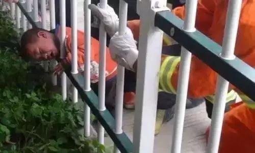 kaiyun官网-包含江汉雪豹队鏖战塞北暴熊队,田径锦标赛惊险晋级,核心复出即建功。定海神针仍在的词条