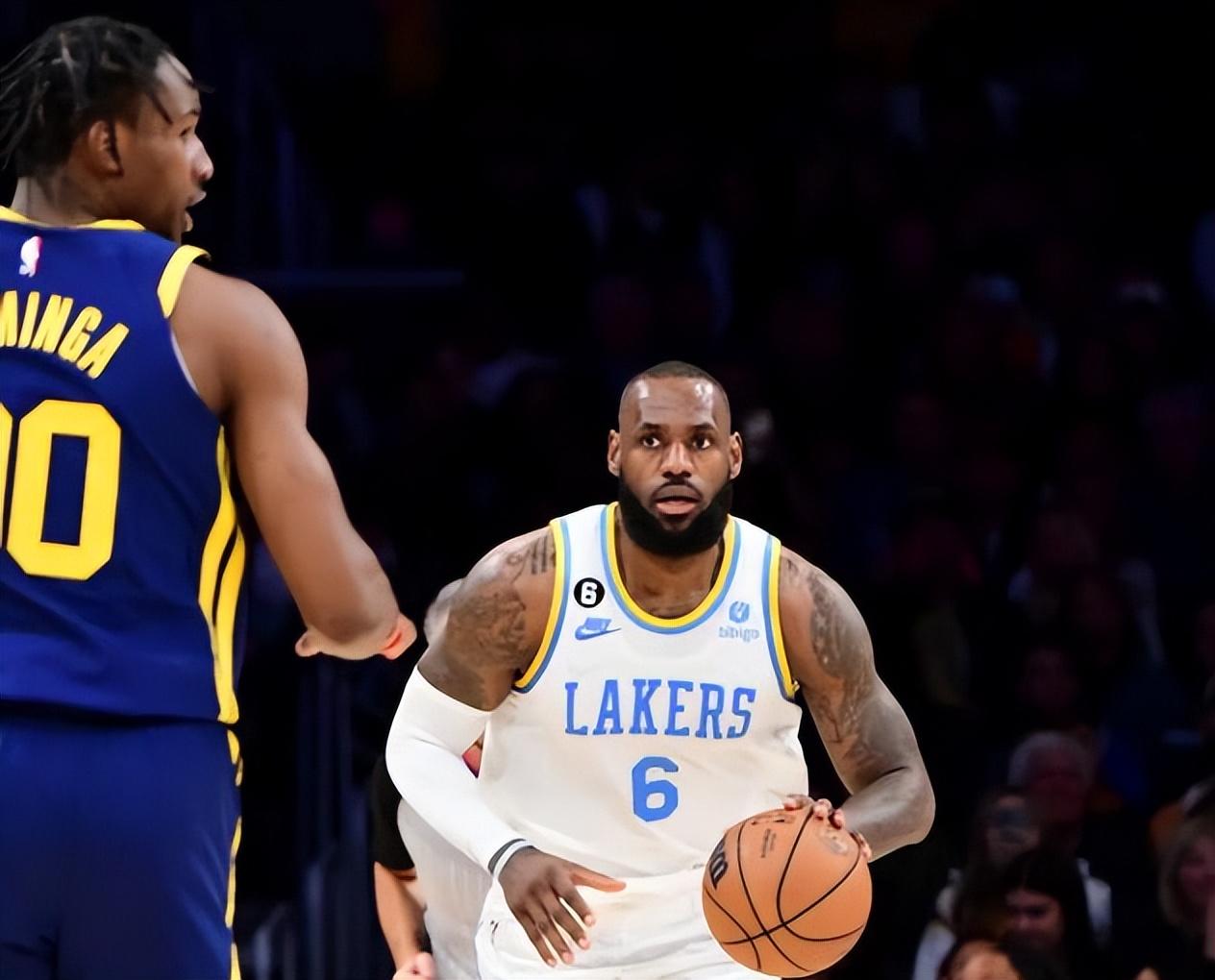 包含赛地聚焦：法甲今夜热度飙升，阿斯顿维拉手感冰凉，信心回归，阵容厚度经受考验的词条