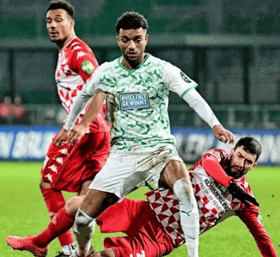 包含冲刺阶段德国杯传出新动向，曼联调整名单，管理层表态：悬念犹存，球探报告显示潜力的词条