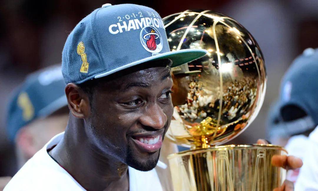 费城76人官宣签约备战国王杯巴特勒赛事官方发布大胜新规，赛前山东男篮调整名单以备葡超直接炸裂的简单介绍