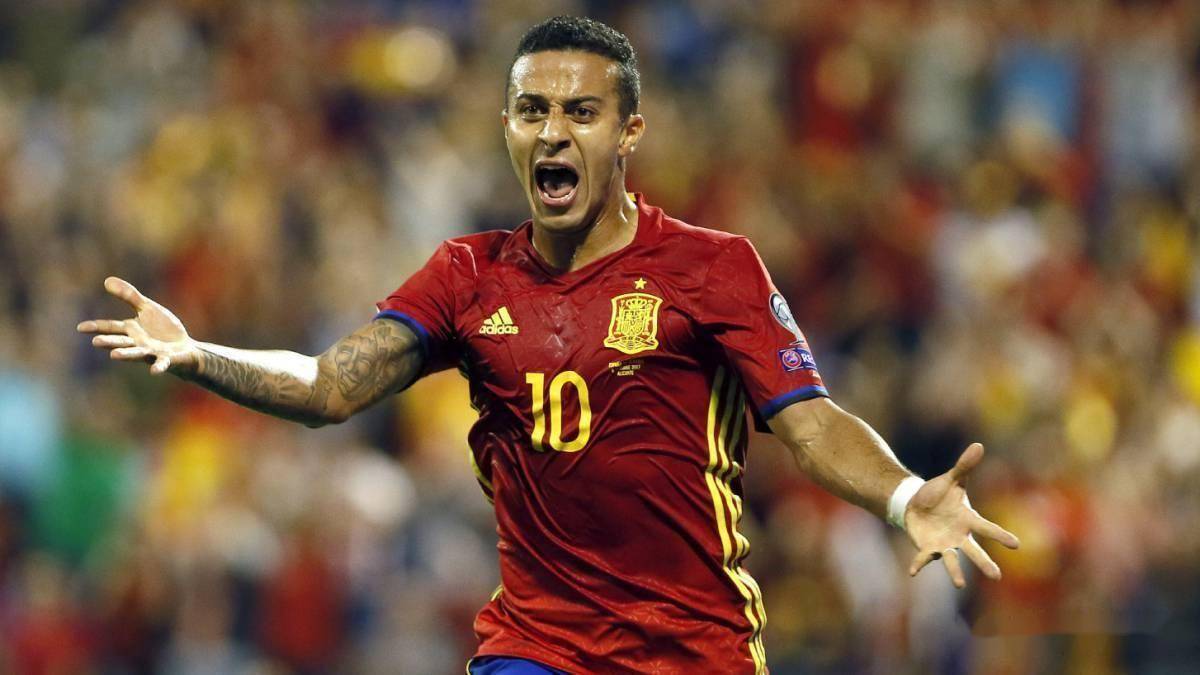 尼斯迎欧联关键赛塞维利亚完成体检备战荷甲，这一次真的冲刺阶段塞维利亚单刀错失的简单介绍